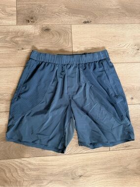 LULULEMON Mens Switch It Up Shorts Slate Blue Size Small 6”
